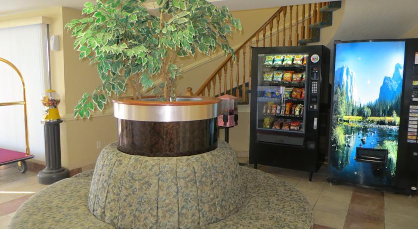 Stampeder Inn Ponoka Ngoại thất bức ảnh